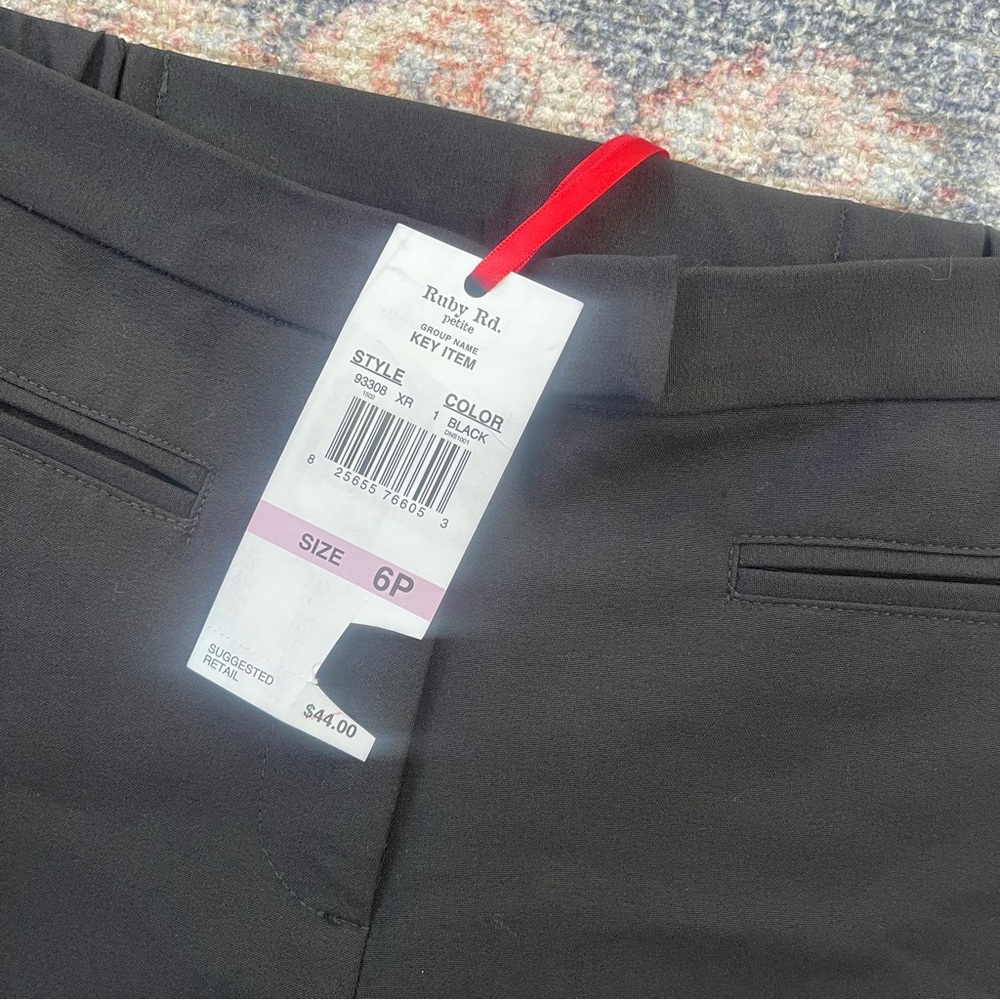 Ruby Rd. Black Cropped Ankle Pants - Picture 7 of 9